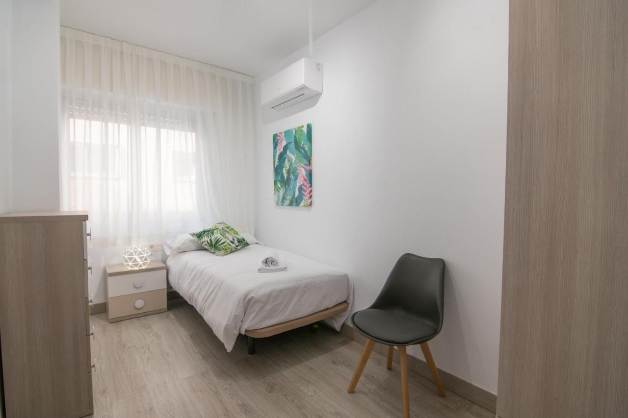 Tuguest Station 2 Apartment Granada Ngoại thất bức ảnh