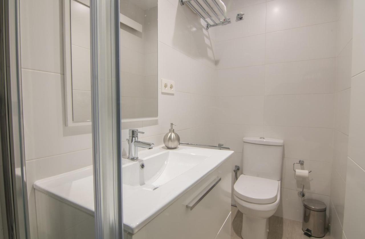 Tuguest Station 2 Apartment Granada Ngoại thất bức ảnh